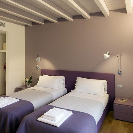 Esine Manzoni 124 Bed&Relax Bed & Breakfast エクステリア 写真