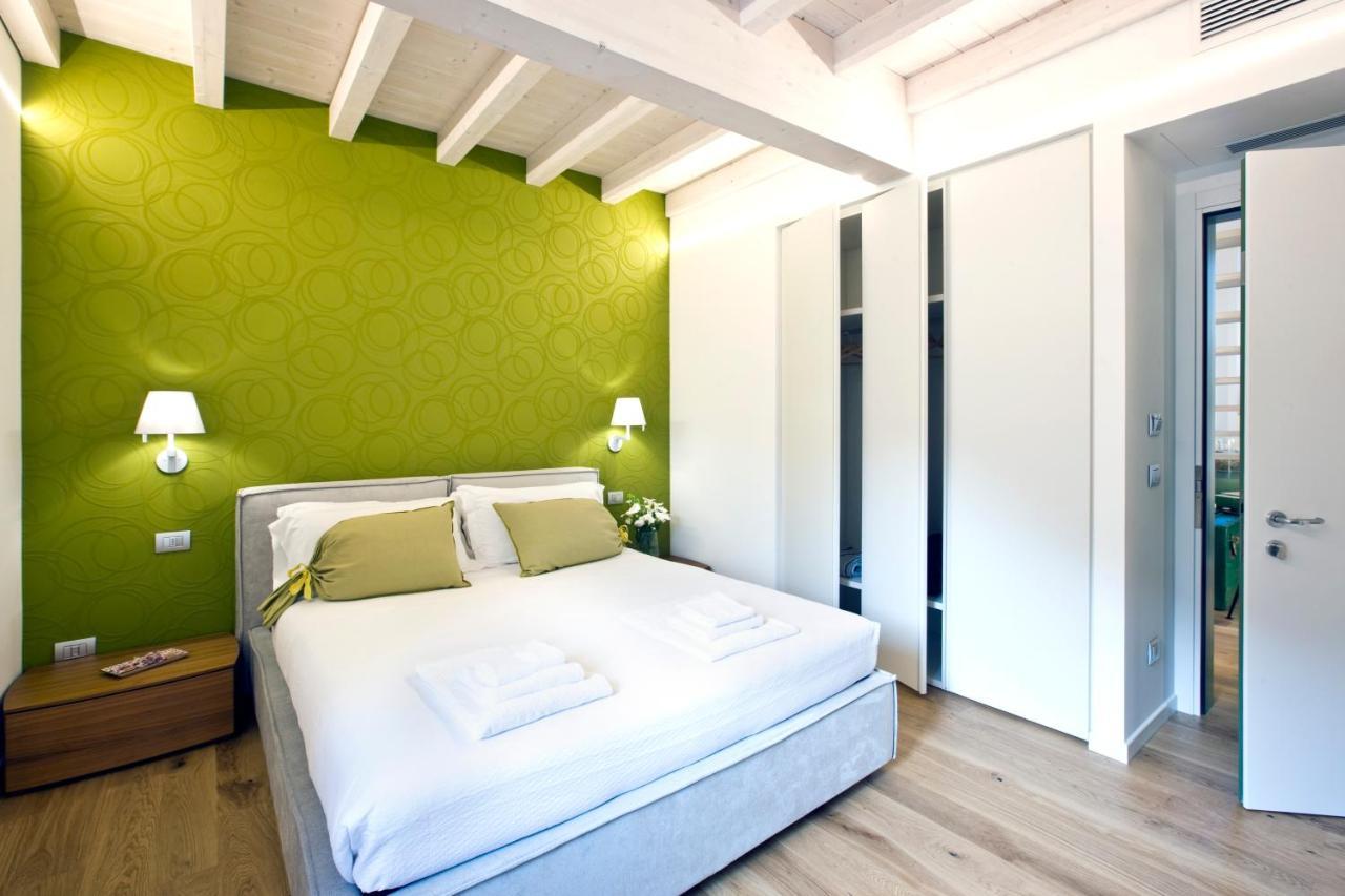 Esine Manzoni 124 Bed&Relax Bed & Breakfast エクステリア 写真